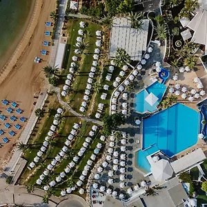 4* Semesteranläggning (resort) Golden Coast